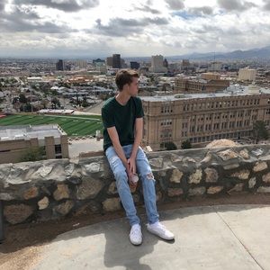 Meet your Posher, Sean